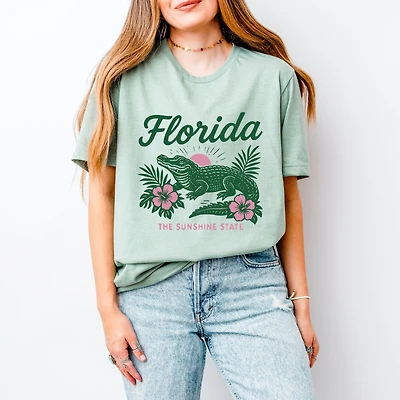 Simply Sage Market - Florida Alligator - Women's Short Sleeve Graphic T-Shirt