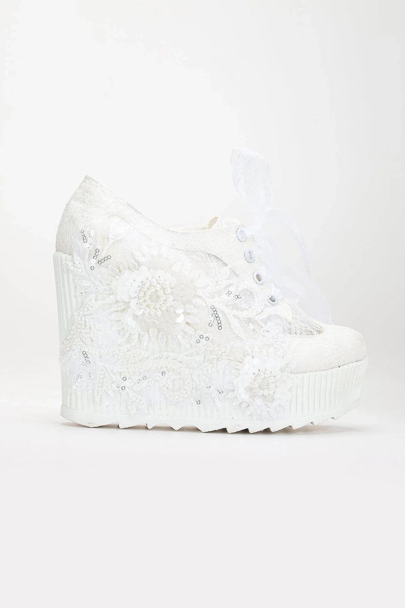 Forever & Always Womens Sheri Lace Bridal Platform Sneakers