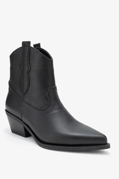 Forever & Always Womens Elia Leather Western Boots