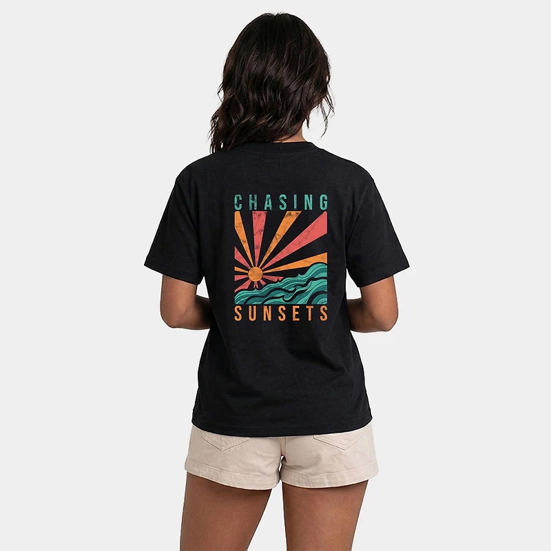 Simply Sage Market - Chasing Sunsets Waves Women's Relaxed Boxy Tee