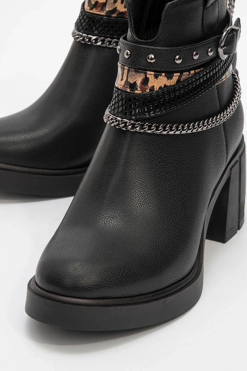 Prologue Shoes Womens Boliva Buckled Chain Block Heel Boot