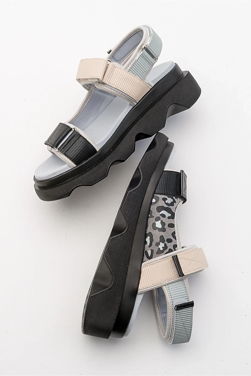 Prologue Shoes Womens Tedy Velcro Strap Sandal