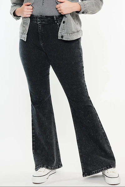 KanCan Women's Plus Ultra High Rise Flare Jeans Amirah