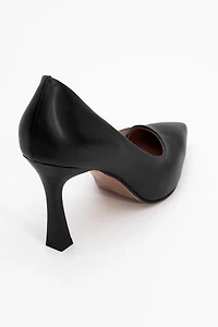 Prologue Shoes Womens Ursula Pointed Toe Pump
