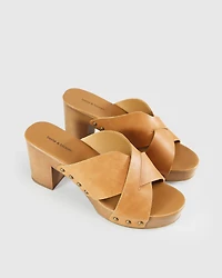 Belle & Bloom Womens Midtown Clog Mule
