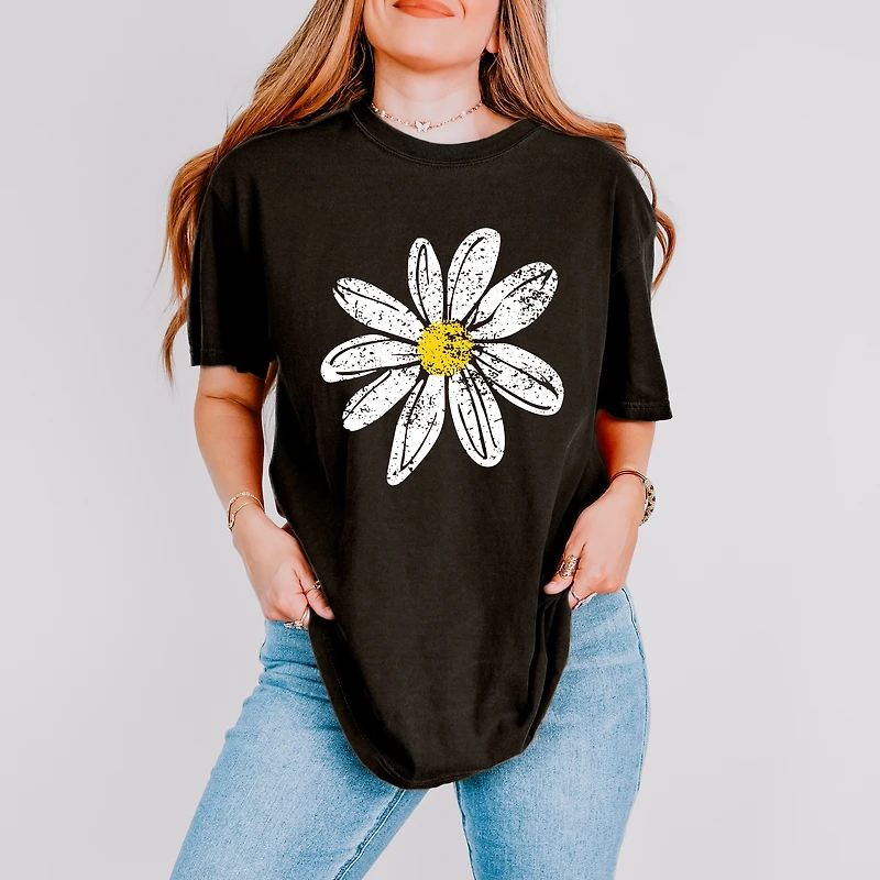 Simply Sage Market - Daisy Distressed Women's Garment Dyed Graphic T-Shirt