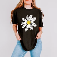 Simply Sage Market - Daisy Distressed Women's Garment Dyed Graphic T-Shirt