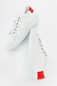 Forever & Always Womens Ayverie Leather Sneaker