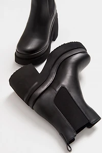 Prologue Shoes Womens Antwerp Chelsea Boot
