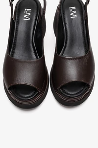 Forever & Always Womens Laure Leather Wedge Sandals