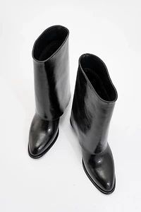 Prologue Shoes Womens Ellas Chunky Heel Boot