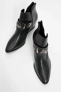 Prologue Shoes Womens Kenda Buckle Block Heel Boot