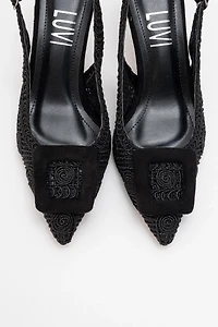 Prologue Shoes Womens Ensley Knitted Buckled Pointed Toe Pump