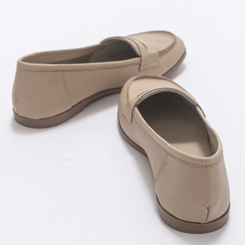 Forever & Always Womens Dorothy Leather Loafer