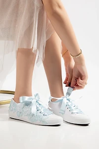 Forever & Always Womens Serenelle Lace Bridal Sneaker