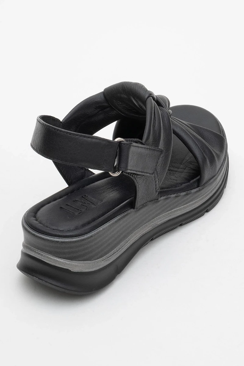 Forever & Always Womens Oara Leather Sandals