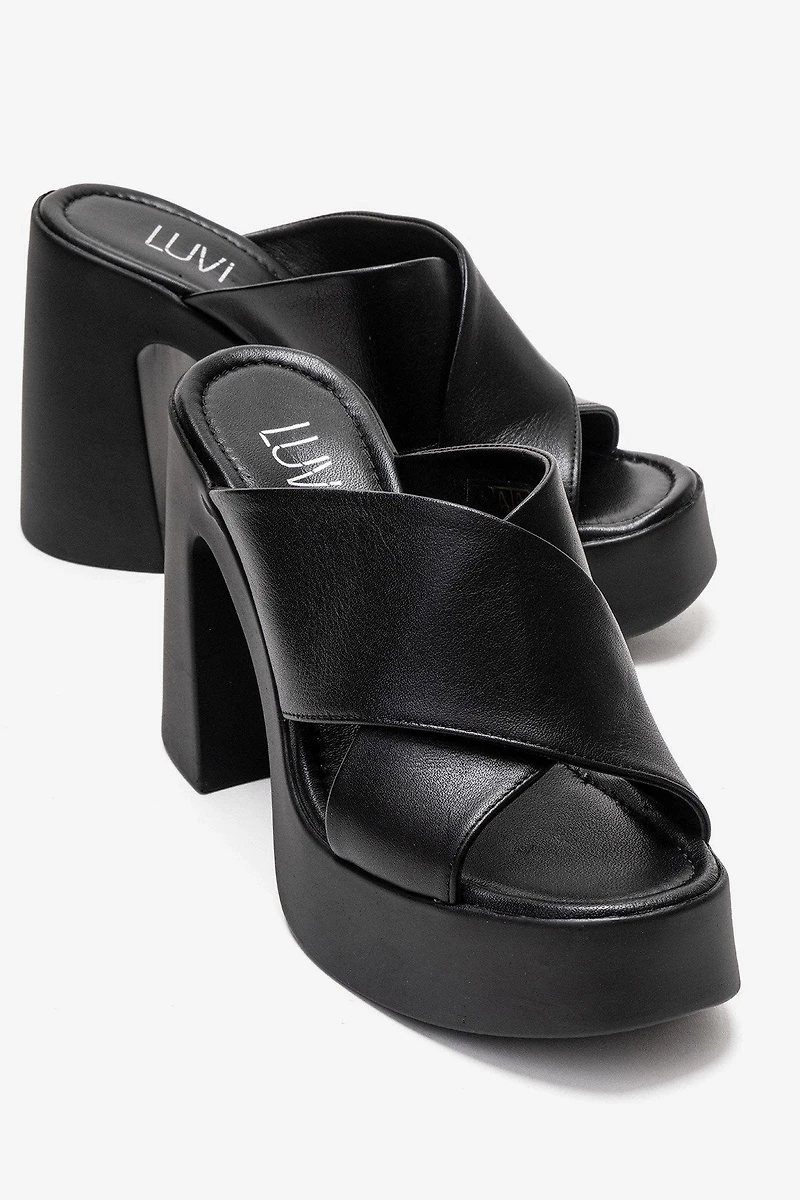 Forever & Always Womens Essenza Leather Platform Block Heel Sandal