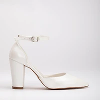 Forever & Always Womens Gisele Closed Toe High Block Heels