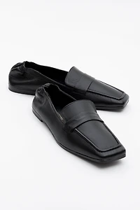Forever & Always Womens Liepa Leather Loafers