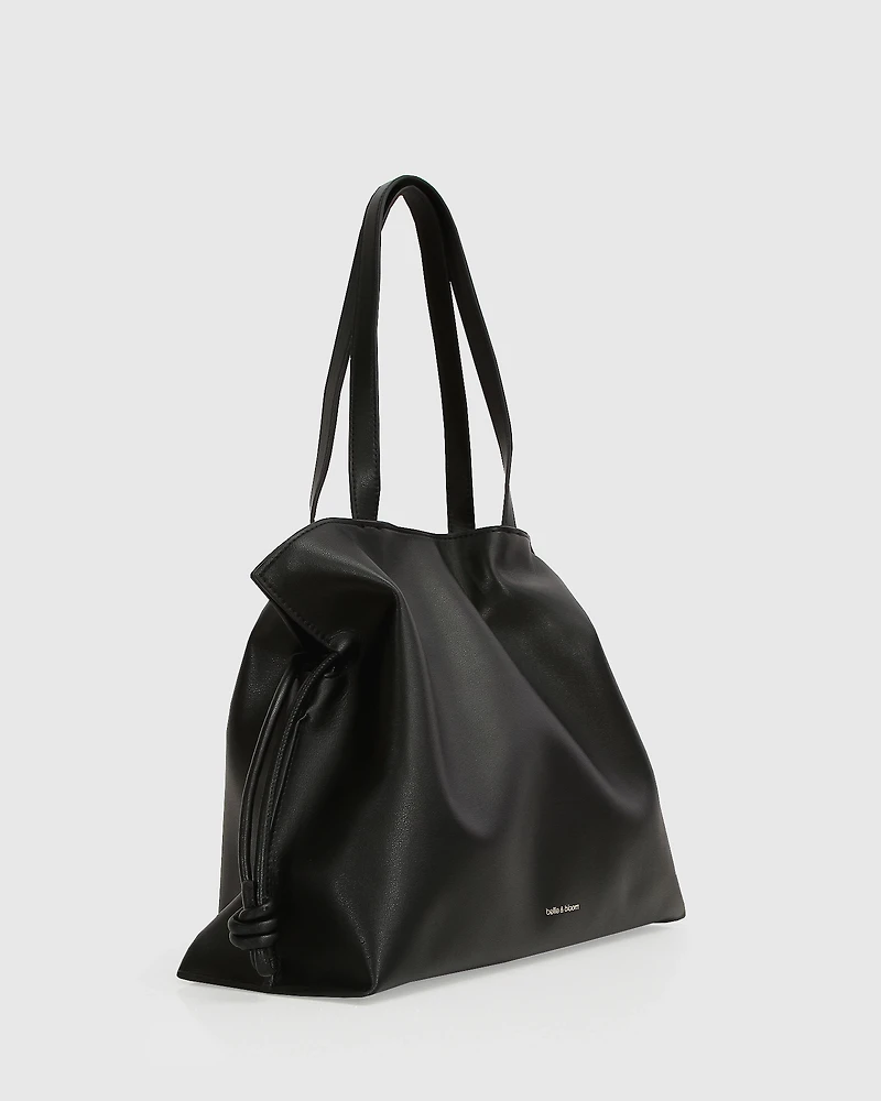 Belle & Bloom Womens C'est La Vie Shoulder Bag