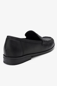 Forever & Always Womens Valia Leather Loafer