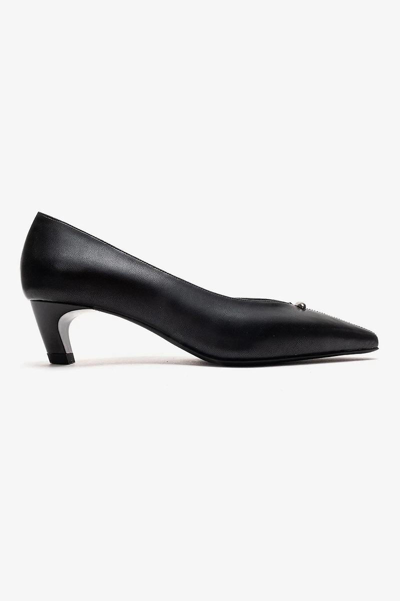 Prologue Shoes Womens Versay Pointed Toe Kitten Heel Pump