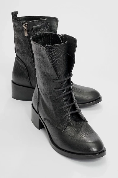 Forever & Always Womens Lana Leather Block Heel Boot