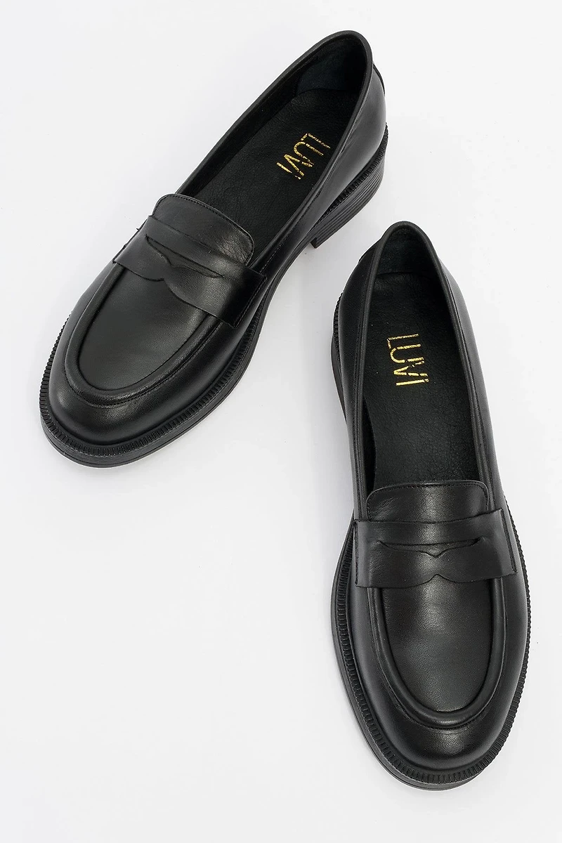 Forever & Always Womens Bree Platform Penny Leather Loafer