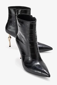 Prologue Shoes Womens Crista Pointed Toe Bootie