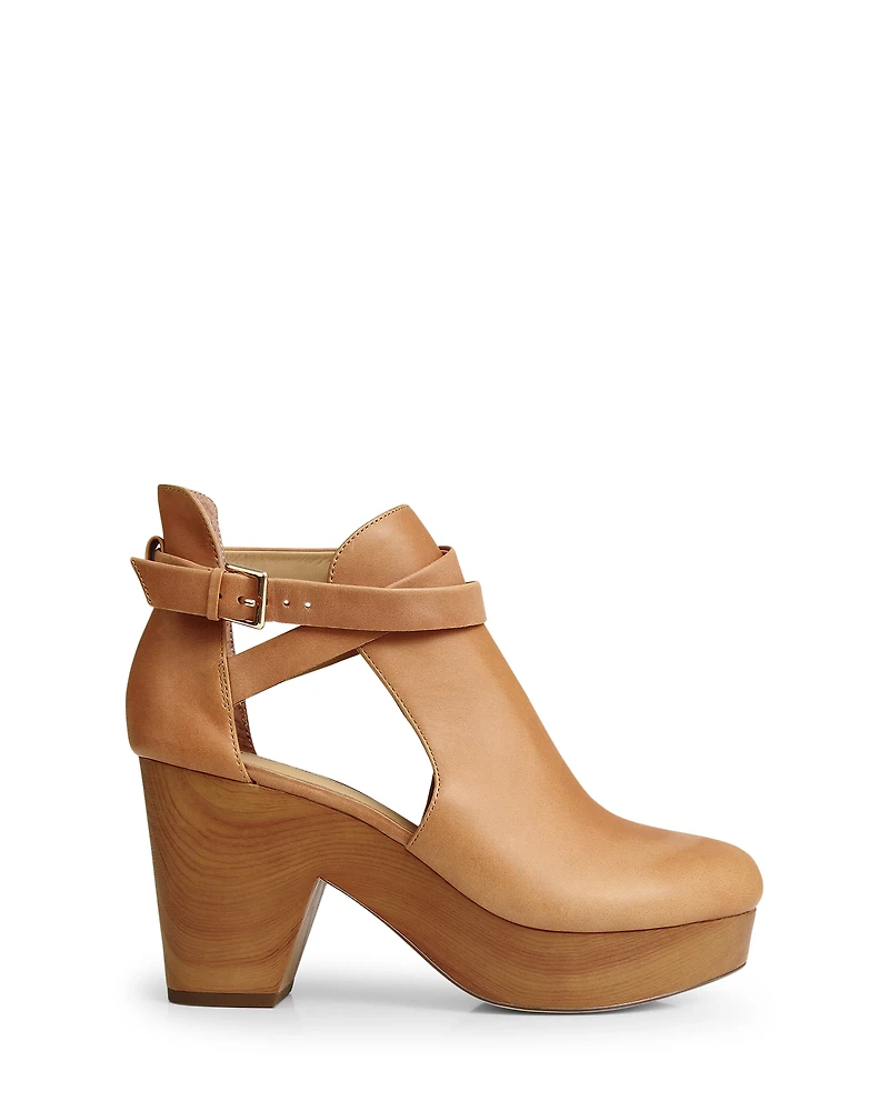 Belle & Bloom Fearless Clog Ankle Boot