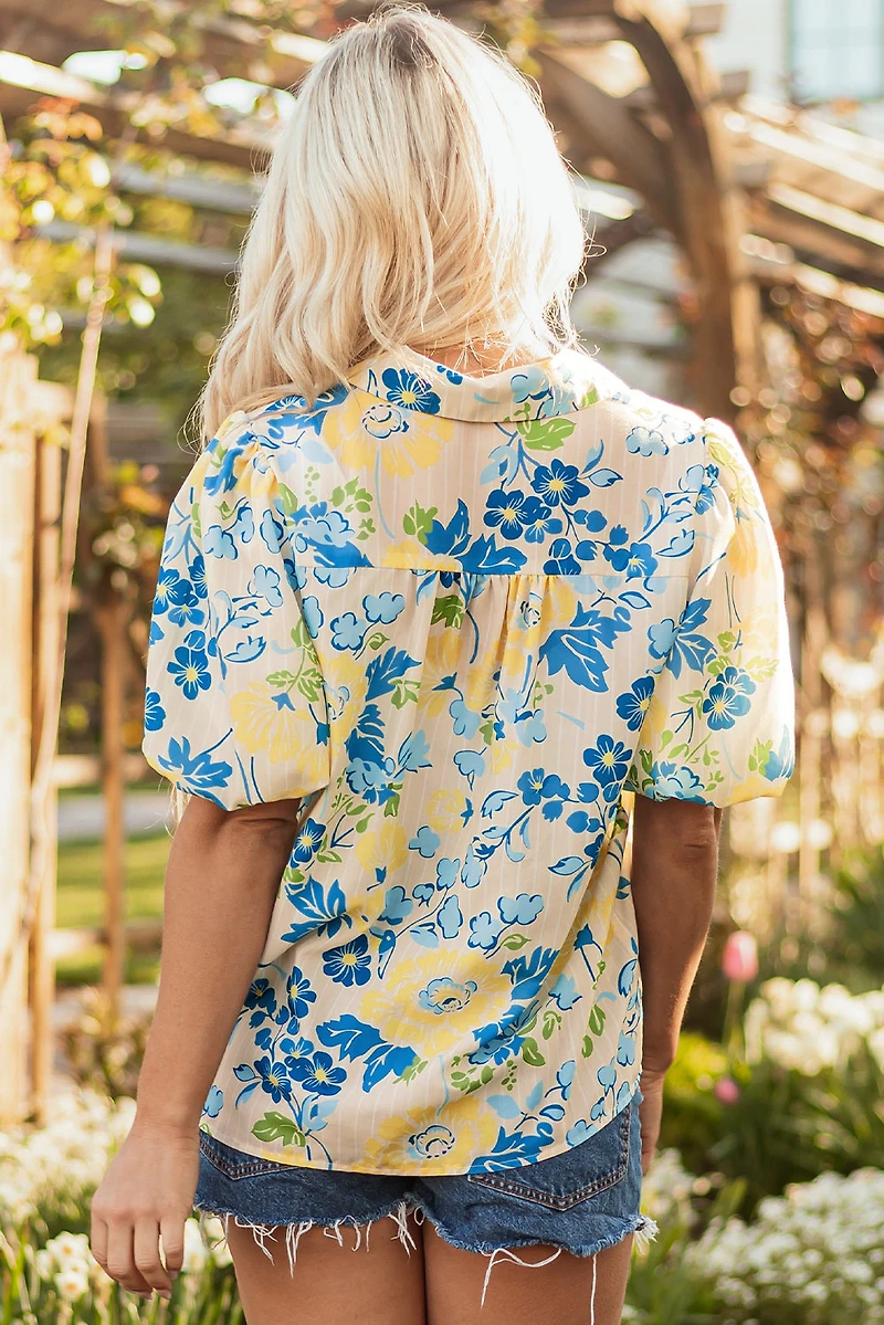 Threaded Pear Women's Claira Floral Puff Short Sleeve Blouse