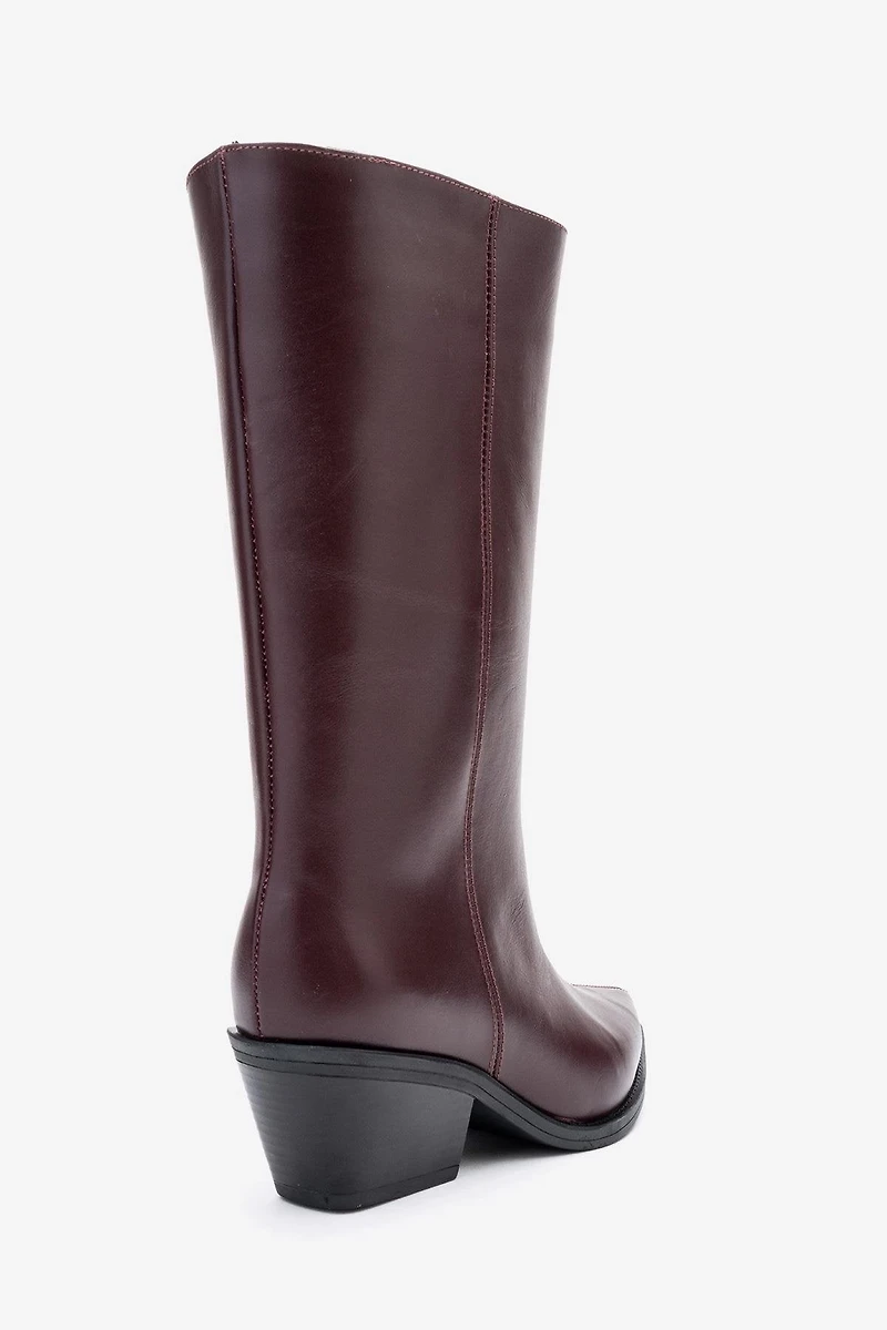 Forever & Always Womens Juana Leather Pointed Toe Boot
