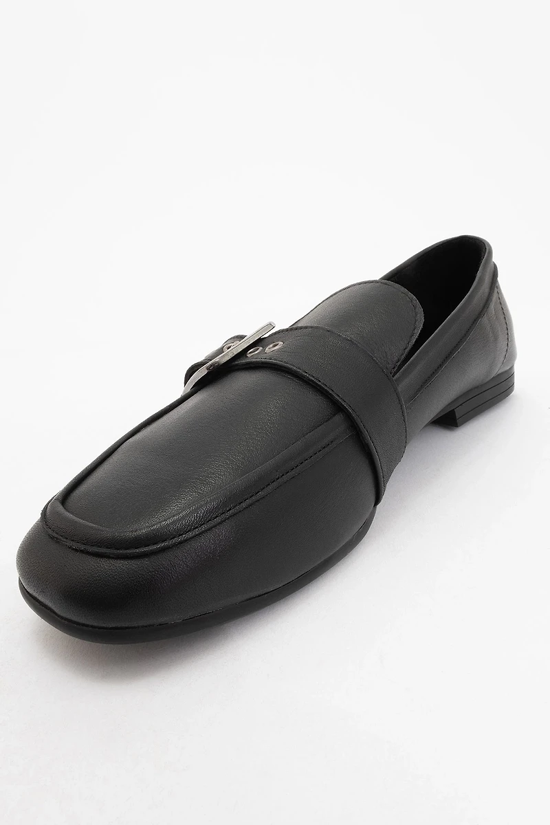 Forever & Always Womens Jade Leather Flat Loafers