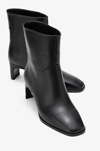 Forever & Always Womens Nordy Leather Boots