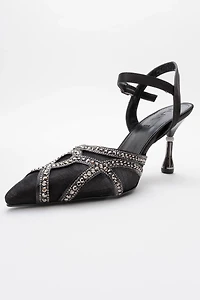 Prologue Shoes Womens Volby Embellished Pointed Toe Pump