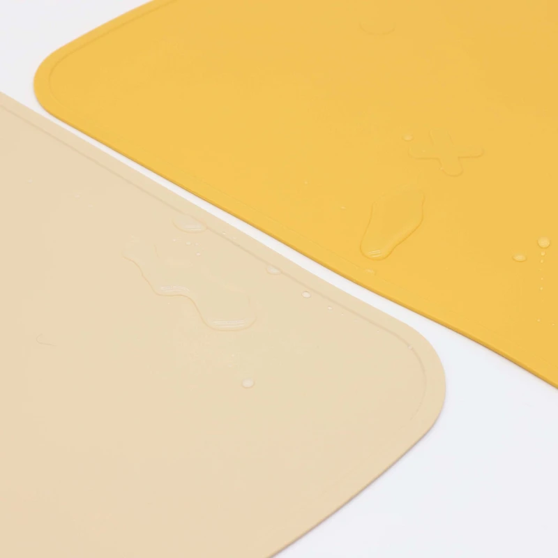 MyKids-USA Baby Bear Shape Silicone Washable Insulated Placemat