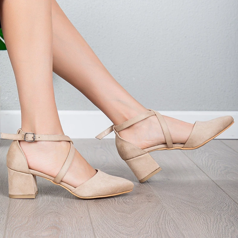 Forever & Always Womens Dolly Low Block Heel Pumps