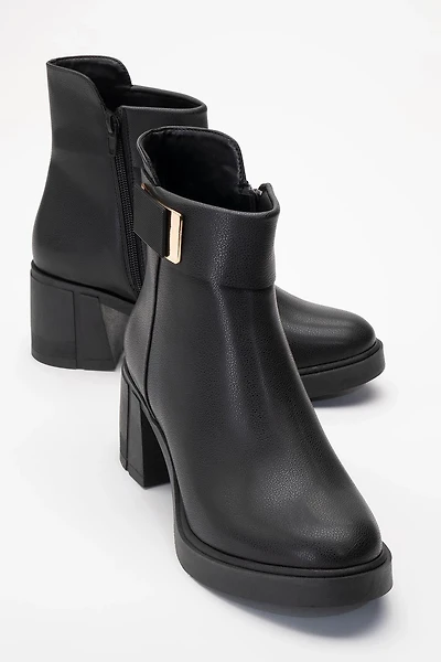 Prologue Shoes Womens Rashe Block Heel Zip Boot