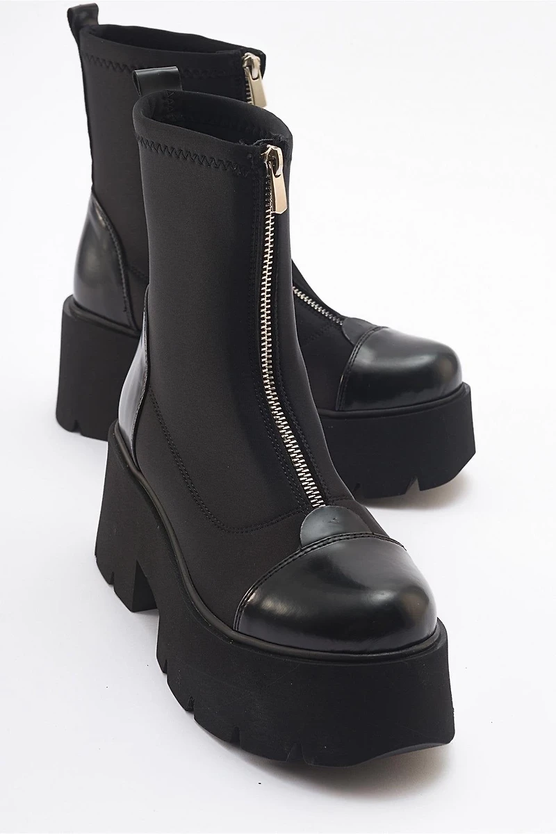 Prologue Shoes Womens Bray Patent Chunky Boot