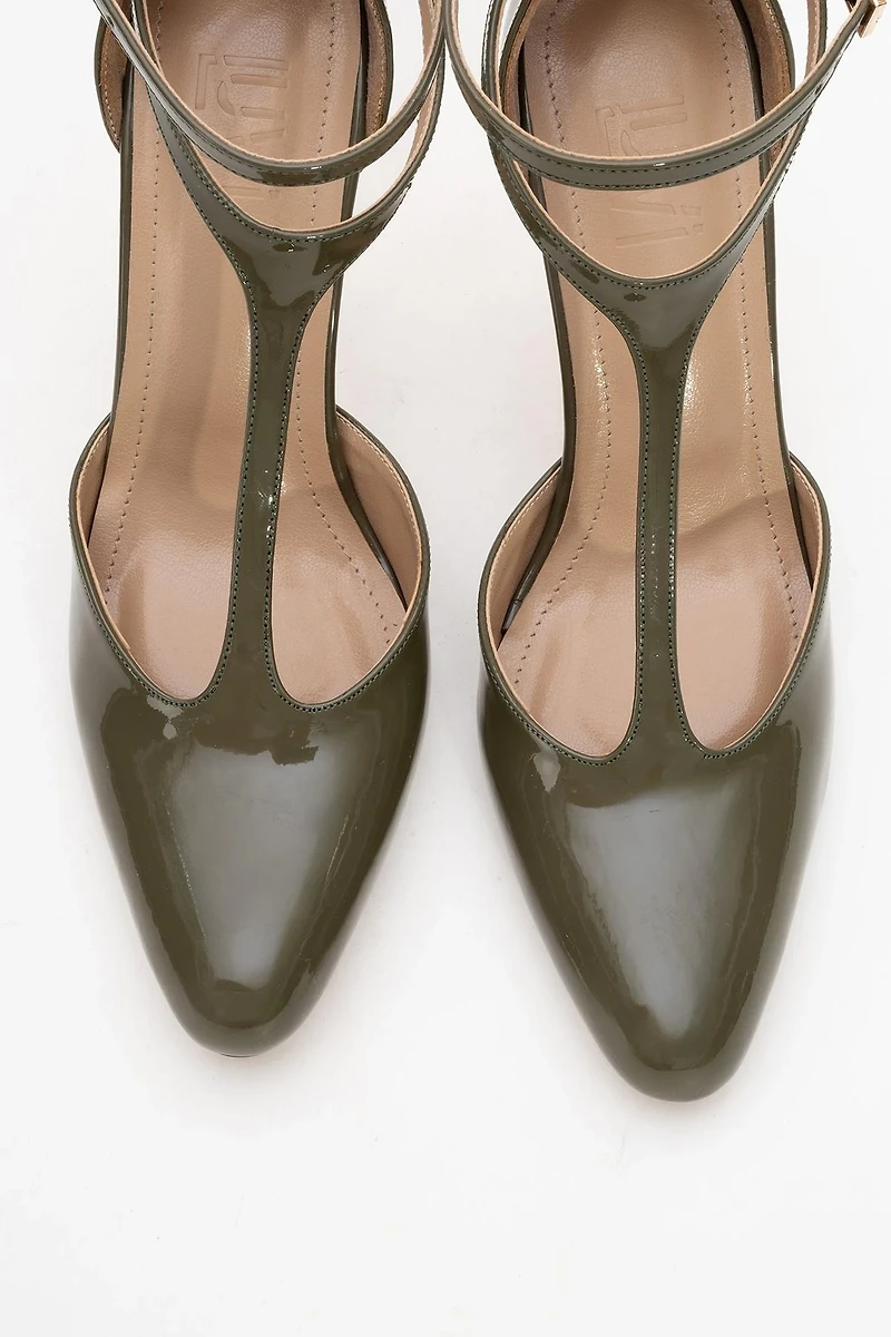 Prologue Shoes Womens Jon T Strap Pump