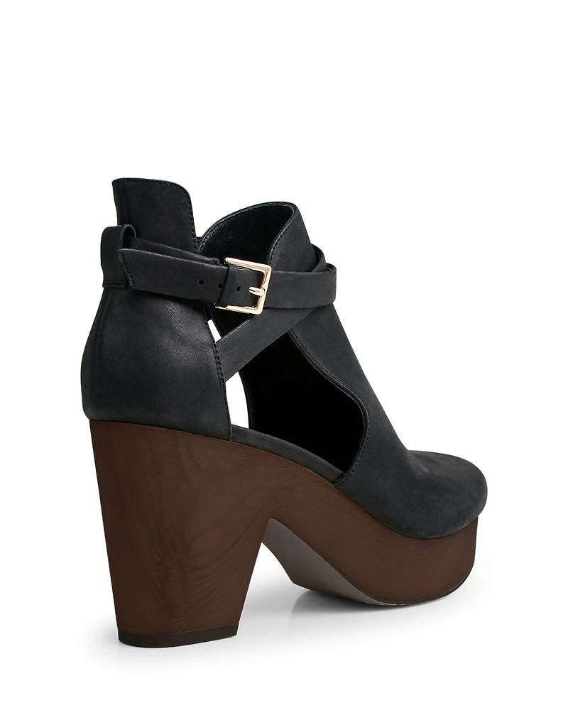 Belle & Bloom Fearless Clog Ankle Boot