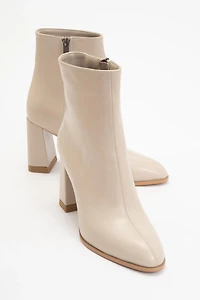 Prologue Shoes Womens Jewel High Heel Boot