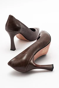 Prologue Shoes Womens Forest Pointed Toe Pump