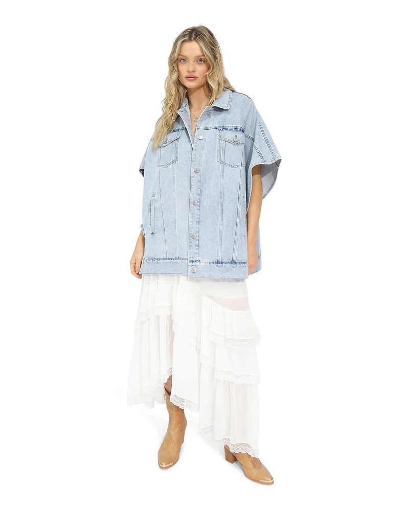 Belle & Bloom Womens California Soul Oversized Denim Vest