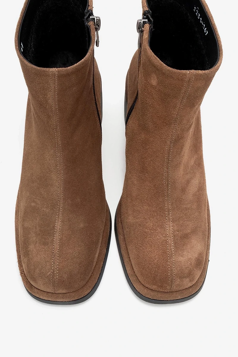 Forever & Always Womens Junae Leather Block Heel Boots