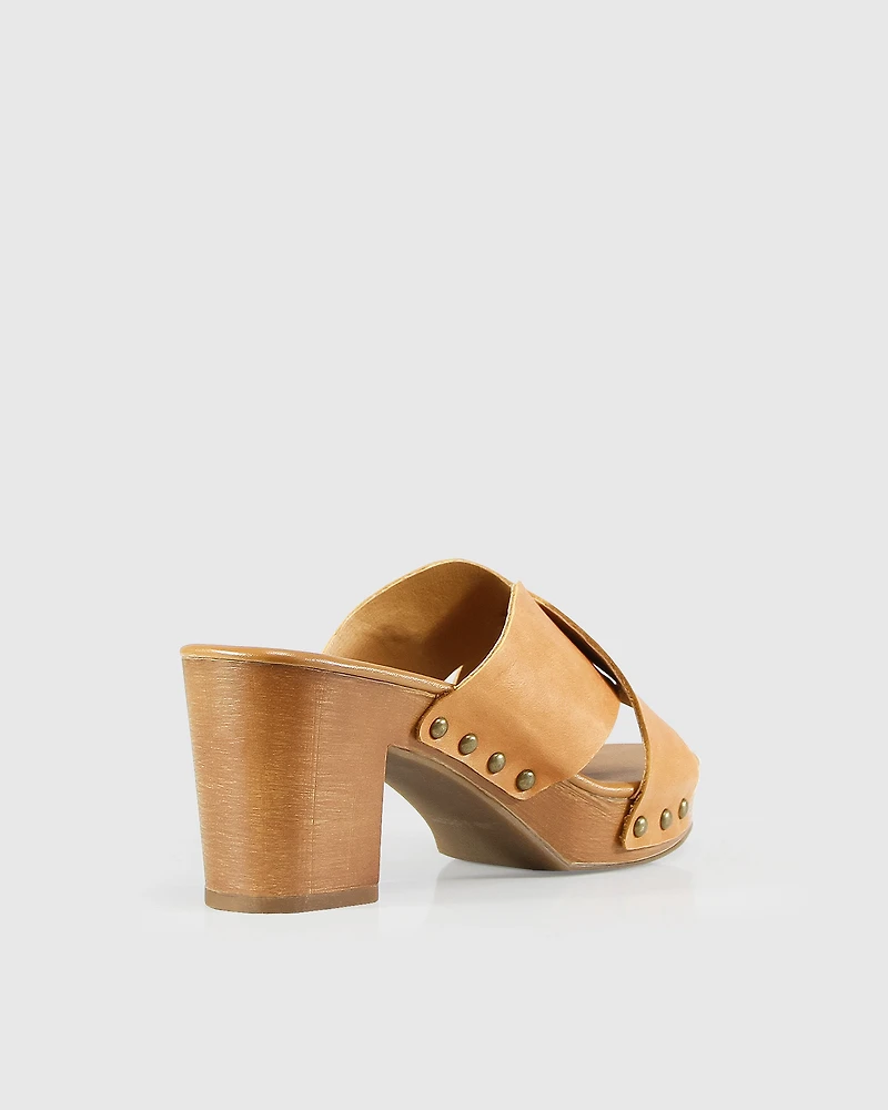 Belle & Bloom Womens Midtown Clog Mule