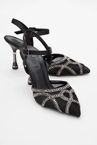 Prologue Shoes Womens Volby Embellished Pointed Toe Pump