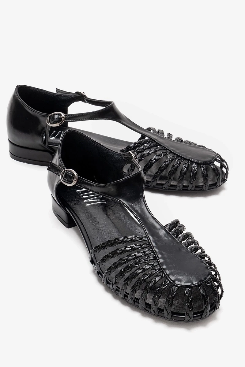 Prologue Shoes Womens Onos Woven T Strap Sandal