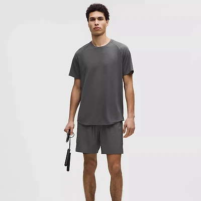 Lululemon Men's License To Train Shirt Sleeve