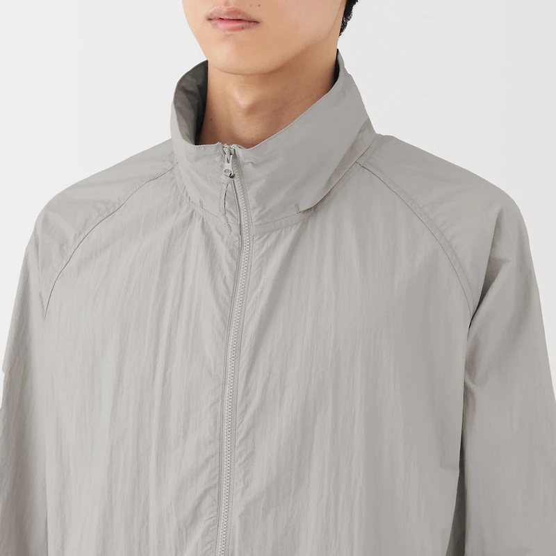 Water Repellent Pocketable Windbreaker